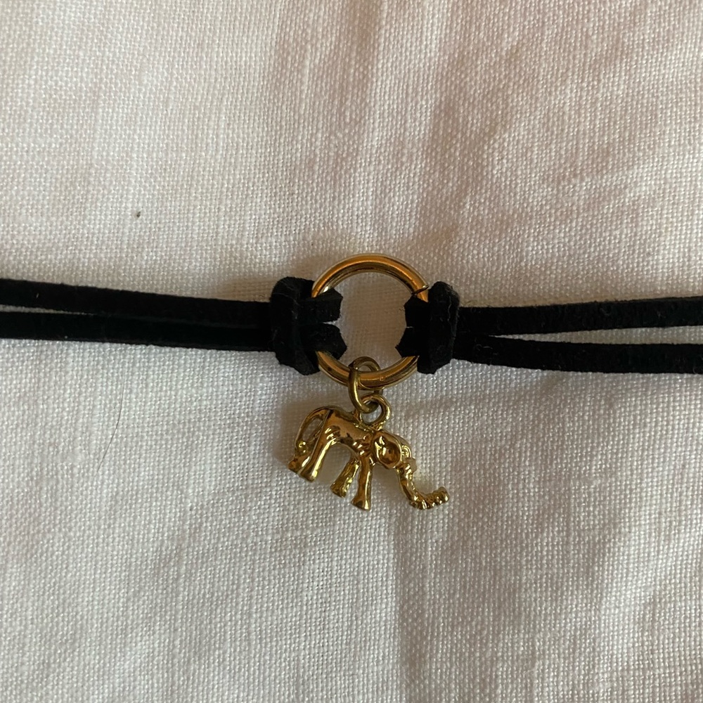 Three choker set - Picture 7 of 7